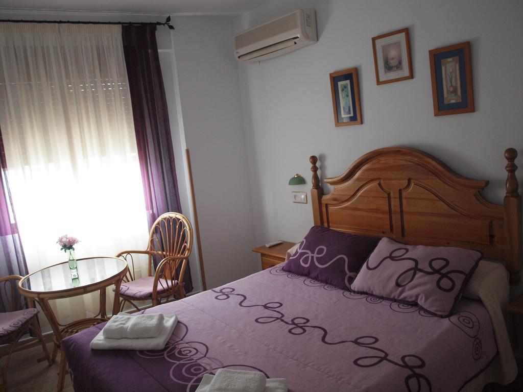 גרגאנטה לה אולה Hostal Yuste מראה חיצוני תמונה