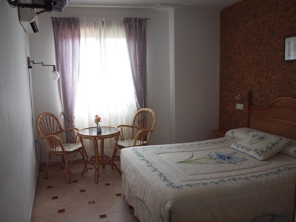 גרגאנטה לה אולה Hostal Yuste חדר תמונה
